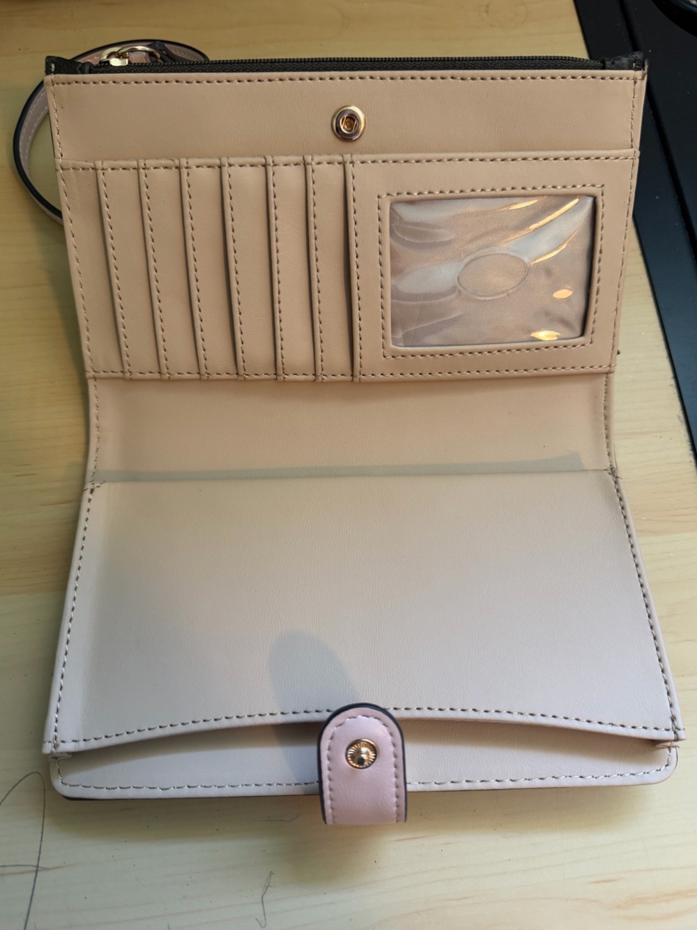 Guess Signature Brown and Pink Wallet Like New - Picture 7 of 13